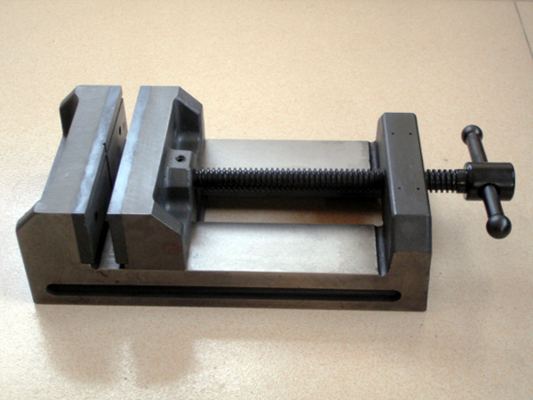 1-1G104111311b3.jpg